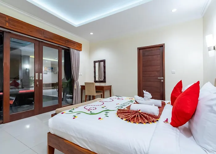 De' Bharata Bali * Seminyak (Bali)